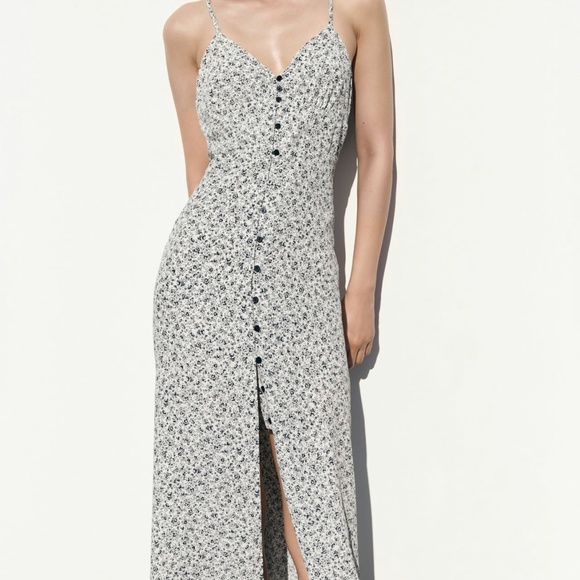 Zara floral print slip dress for summer - Picture 2 of 7